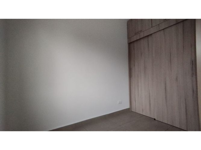 Apartamento de 3 alcobas en venta en La Francia, Medellín, 54 m² · foto 21 de 22