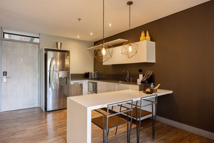 Apartamento en venta en El Poblado, Medellín · foto 2 de 14