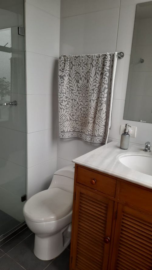 Apartamento de 4 alcobas en venta en Las Lomas, Medellín, 253 m² · foto 14 de 16
