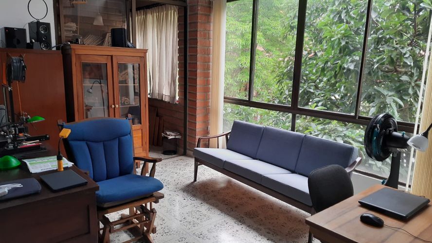 Apartamento de 4 alcobas en venta en Las Lomas, Medellín, 253 m² · foto 15 de 16