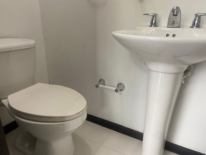 Oficina en arriendo en El Poblado, Medellín, 100 m² · foto 12 de 12