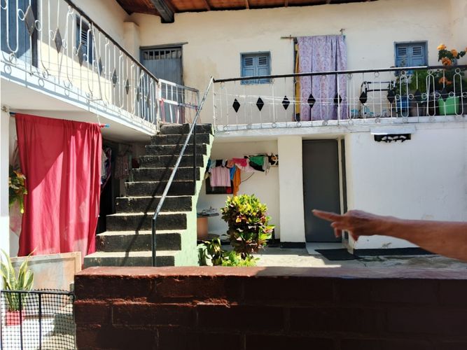 Casa de 8 alcobas en venta en Girardot, Bucaramanga, 307 m² · foto 6 de 18