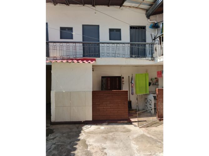 Casa de 8 alcobas en venta en Girardot, Bucaramanga, 307 m² · foto 14 de 18