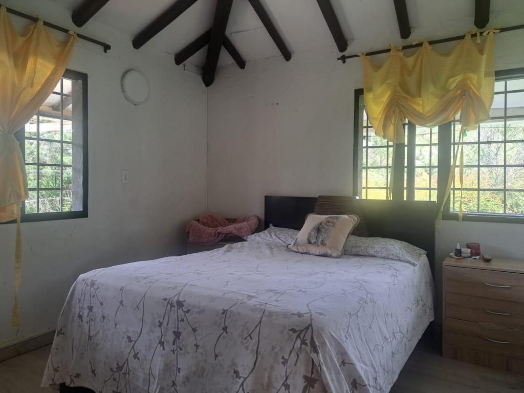 3BR Country House in Aeropuerto (200 m²) for Sale - 3