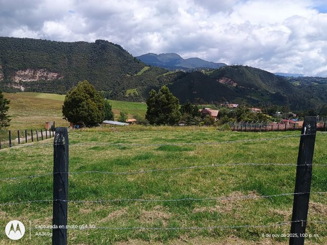 Lote en venta en Altamar, La Calera, 2100 m² · foto 2 de 13