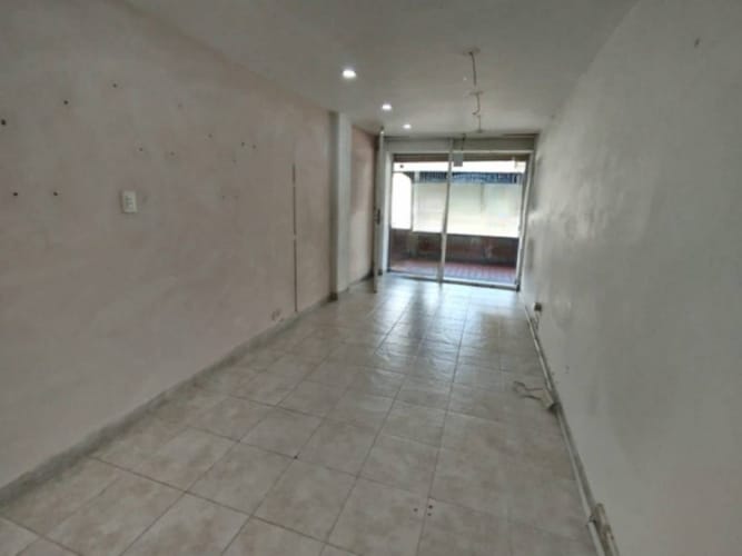 Local en arriendo en San Diego, Medellín, 36 m² · foto 2 de 5