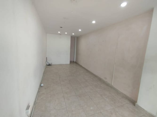 Local en arriendo en San Diego, Medellín, 36 m² · foto 3 de 5