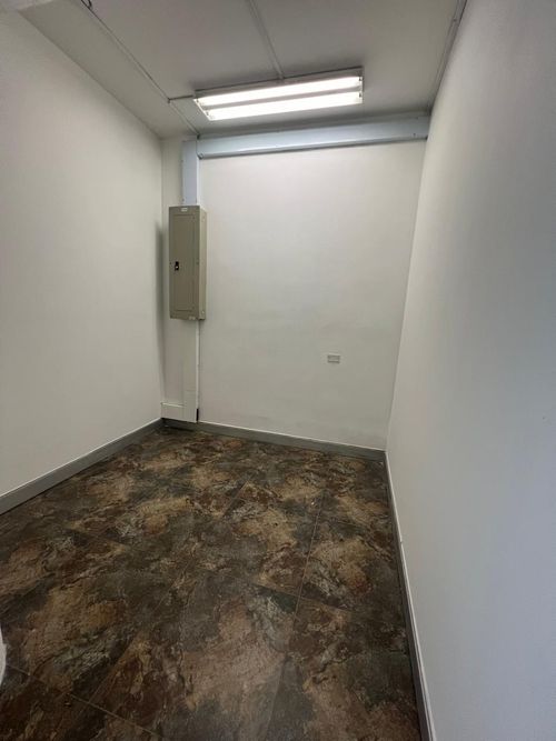 Local en arriendo en El Bosque, Cali, 450 m² · foto 6 de 20