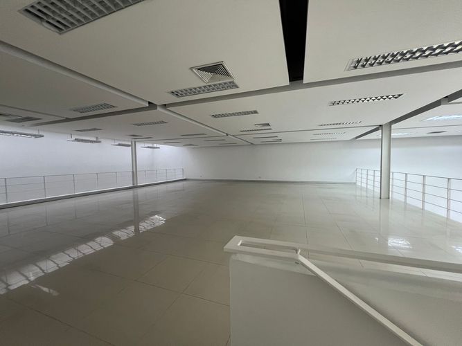 Local en arriendo en El Bosque, Cali, 450 m² · foto 17 de 20