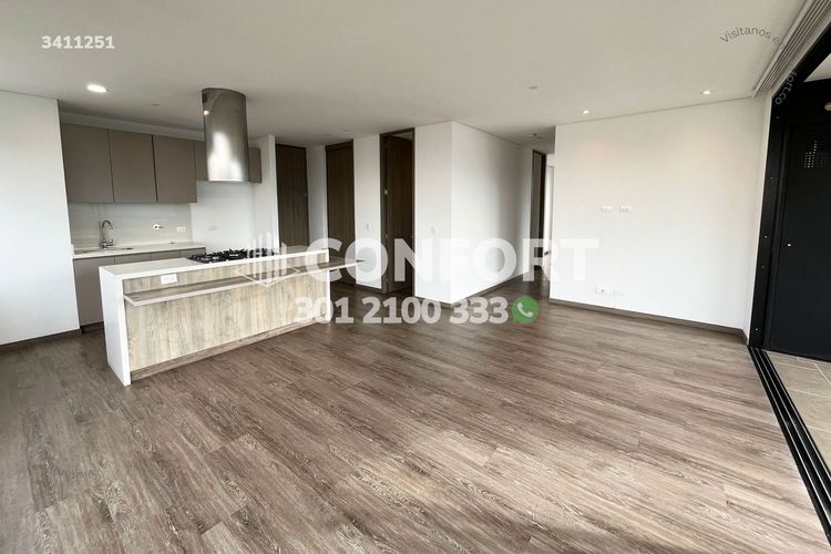 Apartamento de 2 alcobas en arriendo en El Poblado, Medellín, 106 m² · foto 2 de 24