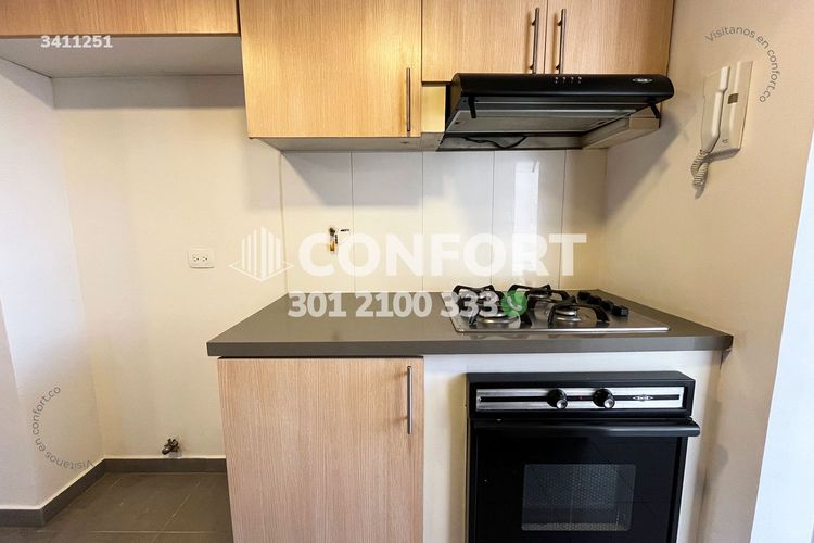Apartamento de 2 alcobas en arriendo en El Poblado, Medellín, 106 m² · foto 6 de 24