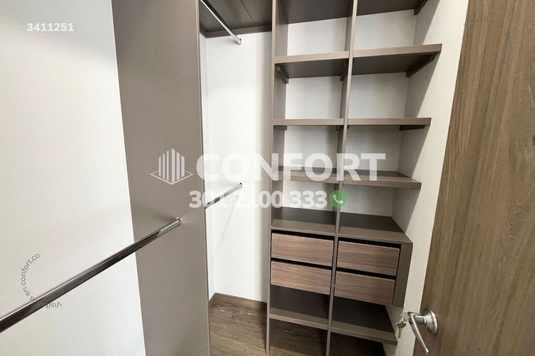 Apartamento de 2 alcobas en arriendo en El Poblado, Medellín, 106 m² · foto 18 de 24
