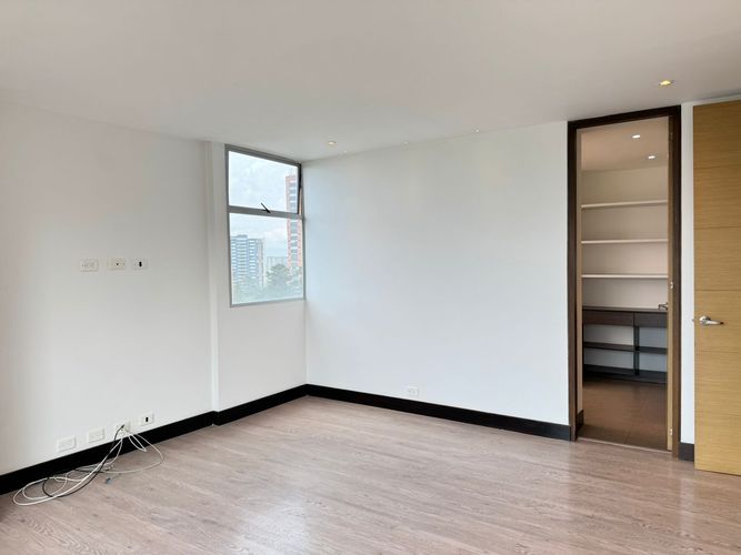 Apartamento de 2 alcobas en venta en El Poblado, Medellín, 160 m² · foto 13 de 16