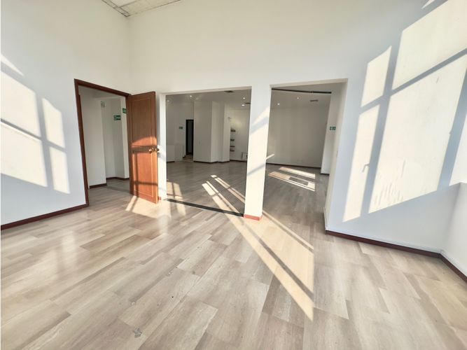 Local en arriendo en El Peñon, Cali, 213 m² · foto 4 de 6
