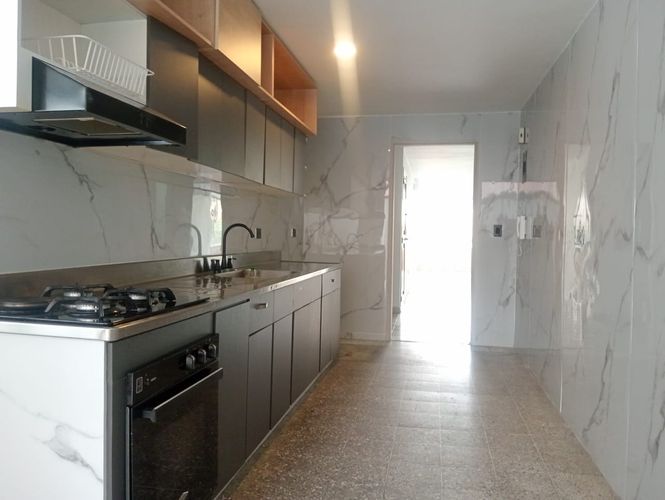 Apartamento de 3 alcobas en arriendo en Laureles, Medellín, 168 m² · foto 5 de 20