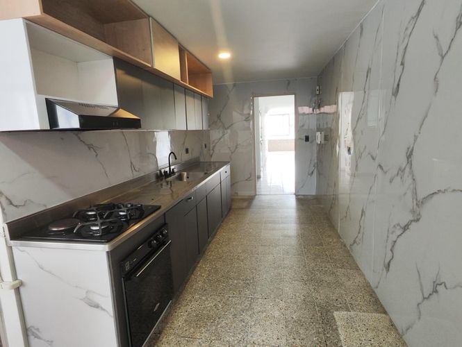 Apartamento de 3 alcobas en arriendo en Laureles, Medellín, 168 m² · foto 10 de 20