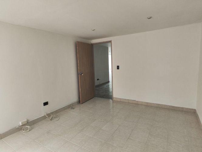 Apartamento de 3 alcobas en arriendo en Laureles, Medellín, 168 m² · foto 12 de 20