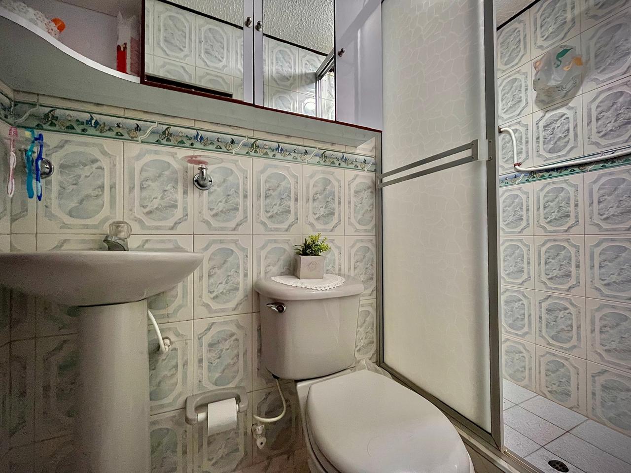 Casa en venta en Alfonso Lopez, Bogotá · foto 7 de 18