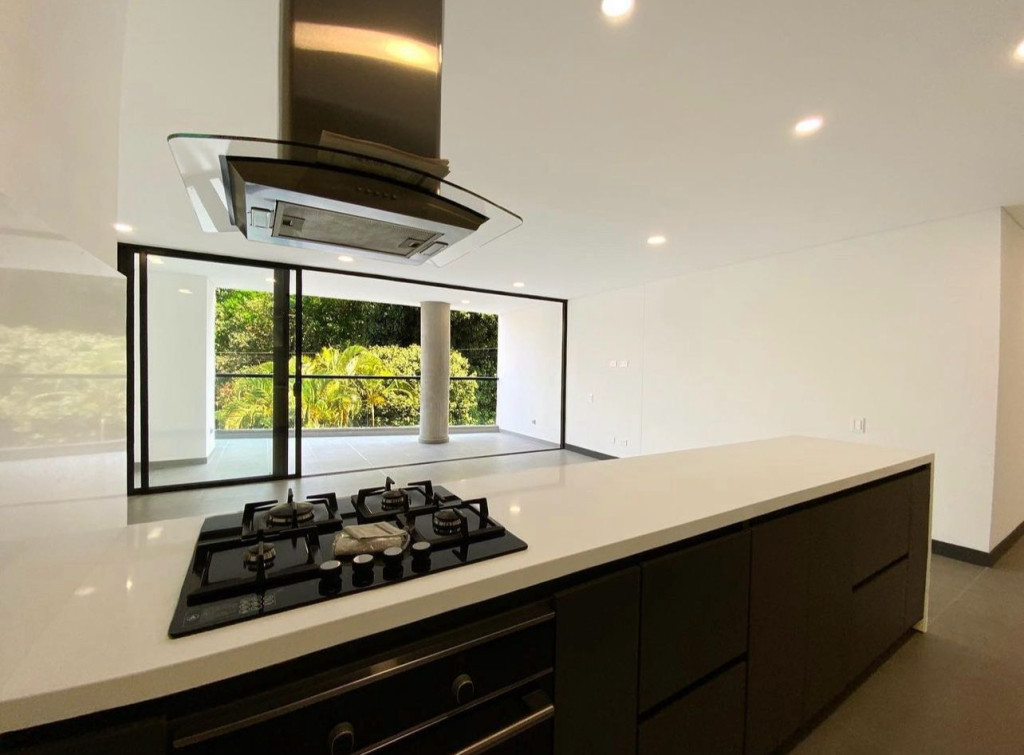 Apartment for sale in Belén, Medellín 2