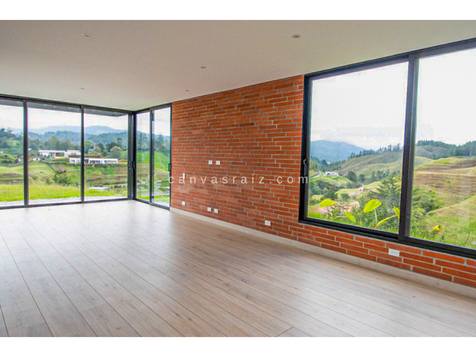 Casa de 3 alcobas en venta en Pantanillo, El Retiro, 358 m² · foto 5 de 8