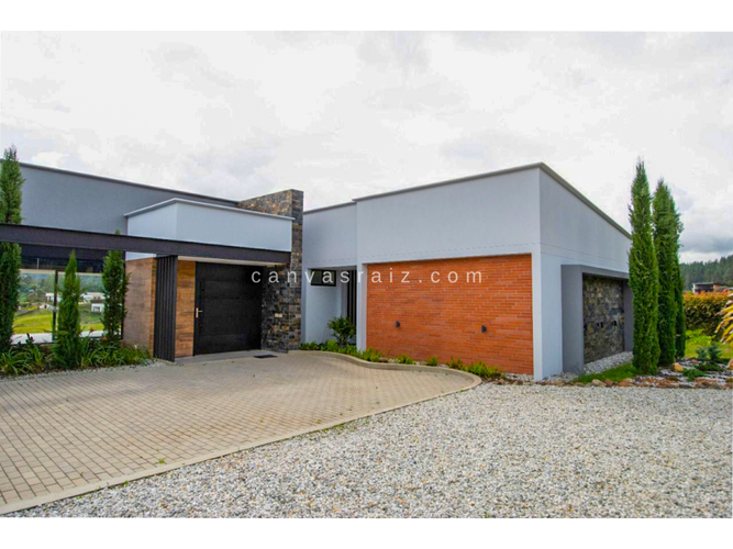 Casa de 3 alcobas en venta en Pantanillo, El Retiro, 358 m² · foto 6 de 8