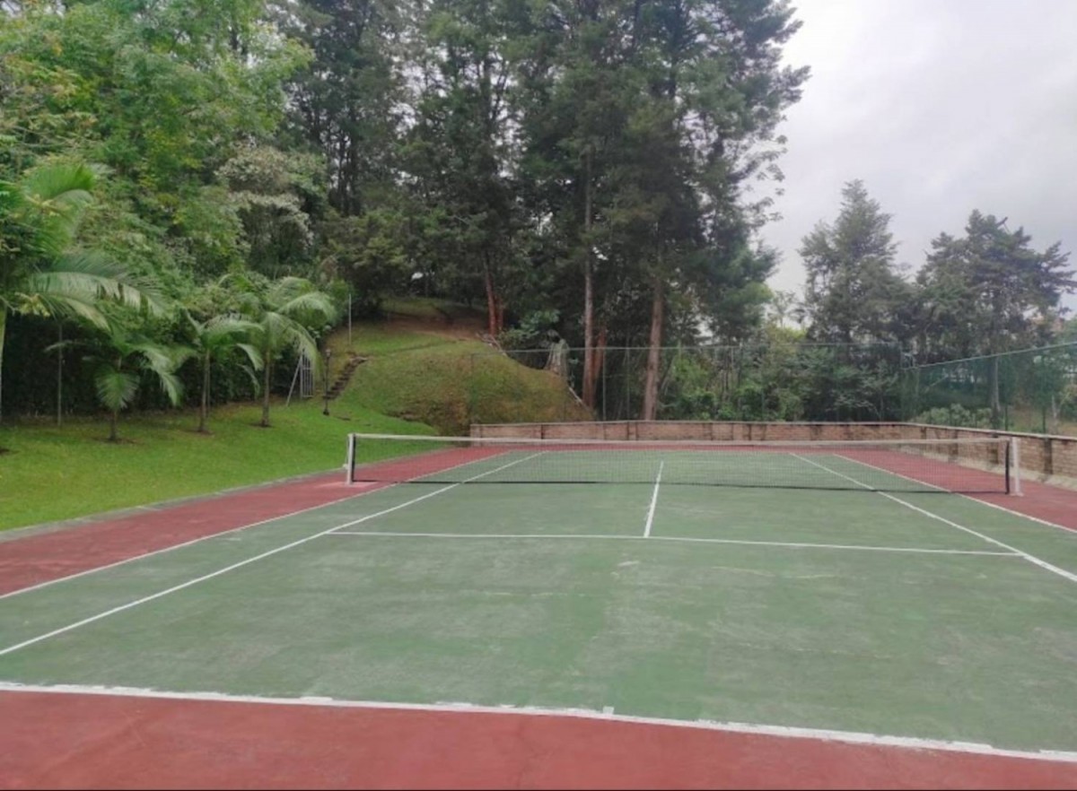 Apartamento en venta en El Tesoro, Medellín · foto 14 de 18