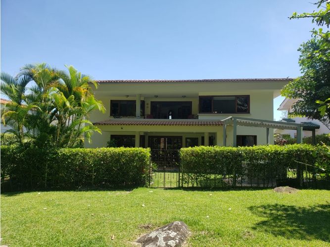 Casa de 5 alcobas en venta en Jordan Et. Vii, Ibagué, 386 m² · foto 2 de 24