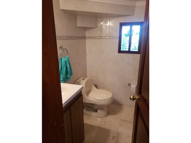 Casa de 5 alcobas en venta en Jordan Et. Vii, Ibagué, 386 m² · foto 15 de 24