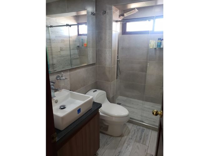 Casa de 5 alcobas en venta en Jordan Et. Vii, Ibagué, 386 m² · foto 17 de 24