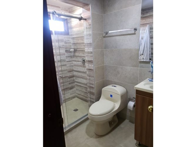 Casa de 5 alcobas en venta en Jordan Et. Vii, Ibagué, 386 m² · foto 18 de 24