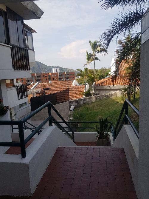 Casa de 4 alcobas en venta en Bellavista, Cali, 165 m² · foto 4 de 24