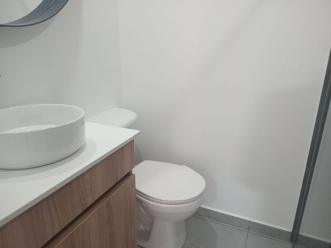 Apartamento de 3 alcobas en arriendo en Loma Del Indio, Medellín, 90 m² · foto 16 de 18
