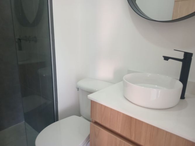 Apartamento de 3 alcobas en arriendo en Loma Del Indio, Medellín, 90 m² · foto 18 de 18