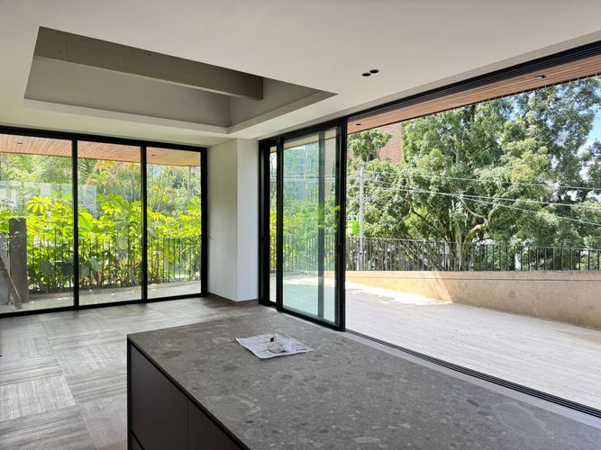 Apartamento de 2 alcobas en venta en Santa María De Los Ángeles, Medellín, 170 m² · foto 2 de 18