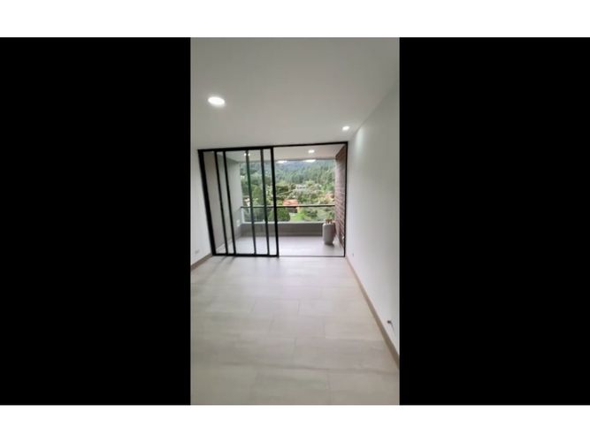 Apartamento de 2 alcobas en venta en Santa Elena, El Retiro, 86 m² · foto 6 de 11