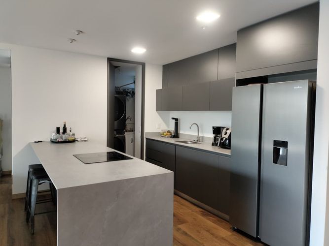 Apartamento de 2 alcobas en venta en El Poblado, Medellín, 117 m² · foto 8 de 17