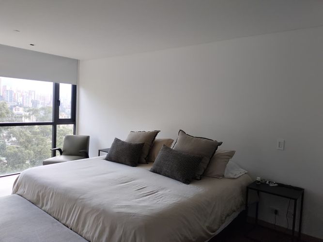 Apartamento de 2 alcobas en venta en El Poblado, Medellín, 117 m² · foto 11 de 17