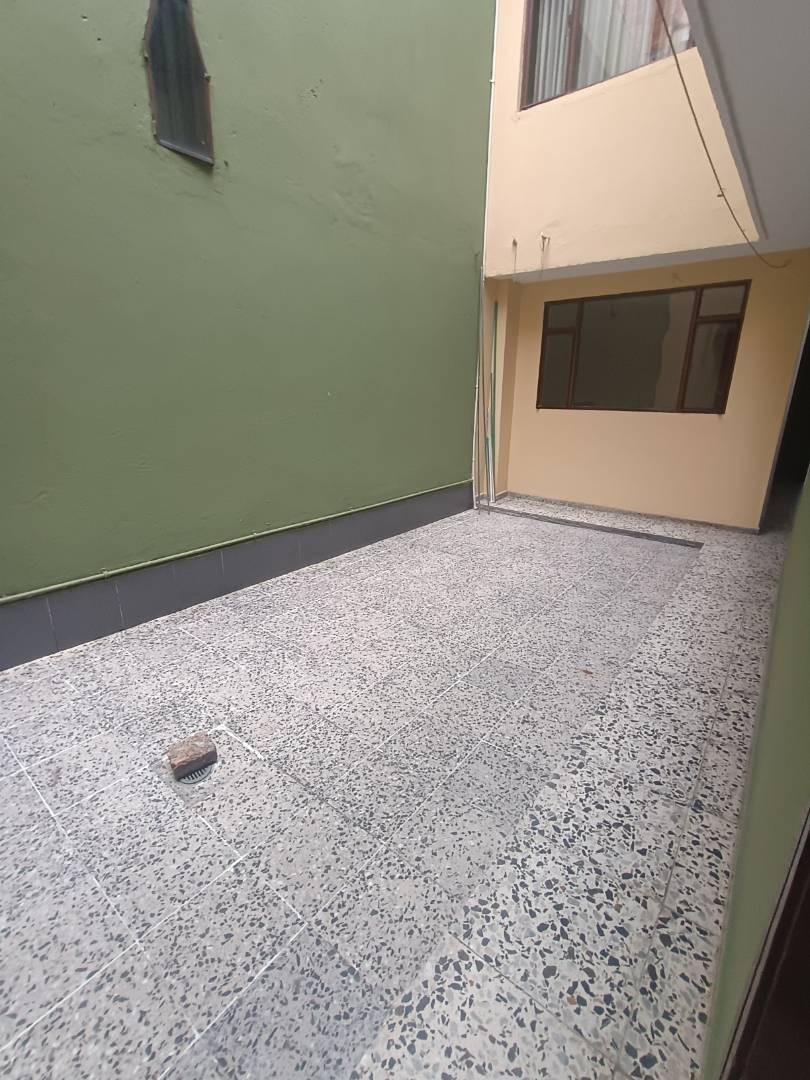 Casa en venta en Olarte, Bogotá · foto 3 de 24