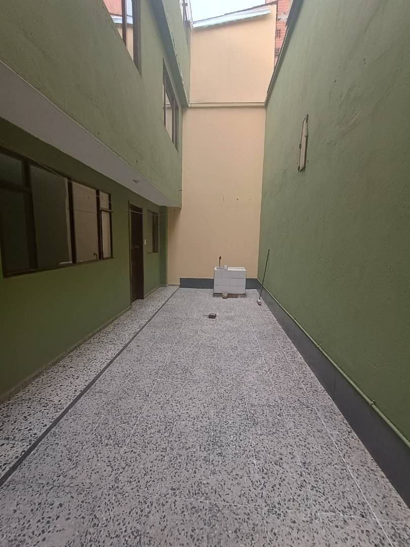 Casa en venta en Olarte, Bogotá · foto 4 de 24