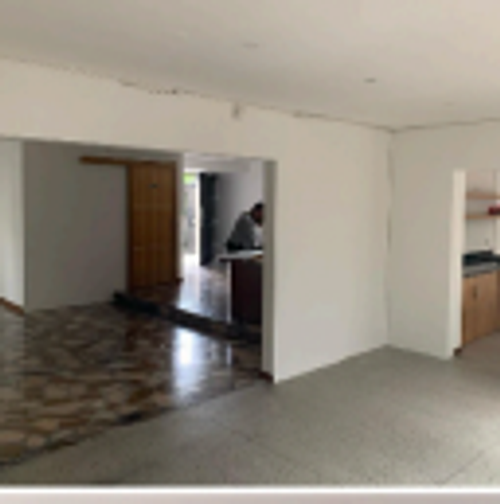 Casa de 6 alcobas en venta en Los Rosales, Bogotá, 400 m² · foto 3 de 24