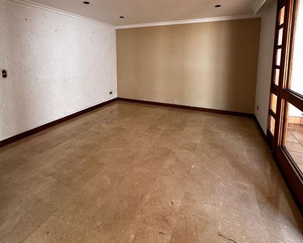 Casa de 4 alcobas en venta en Escobero, Envigado, 220 m² · foto 10 de 15