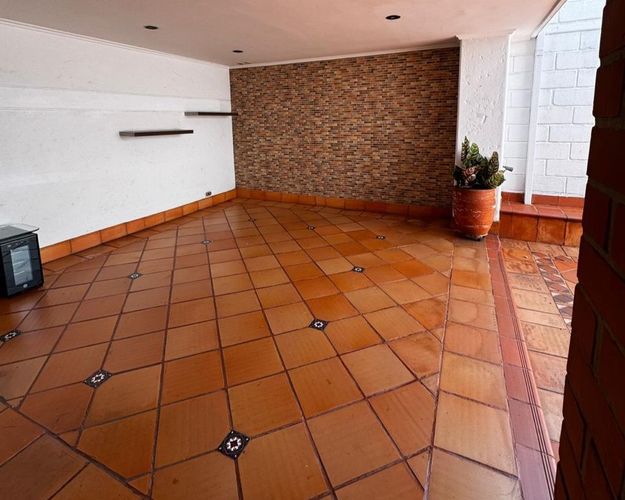 Casa de 4 alcobas en venta en Escobero, Envigado, 220 m² · foto 15 de 15