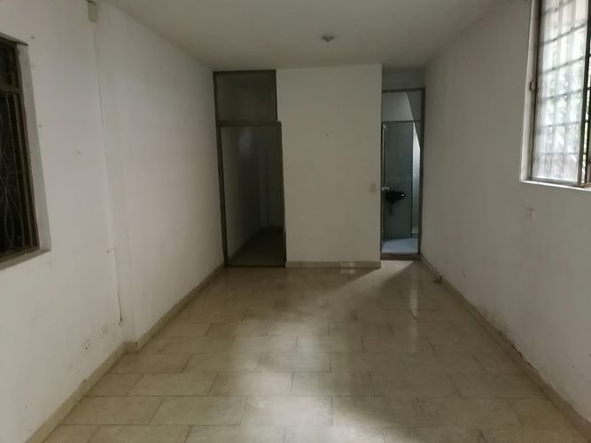 Casa de 9 alcobas en venta en Ub. Villa Luz, Ibagué, 90 m² · foto 5 de 15