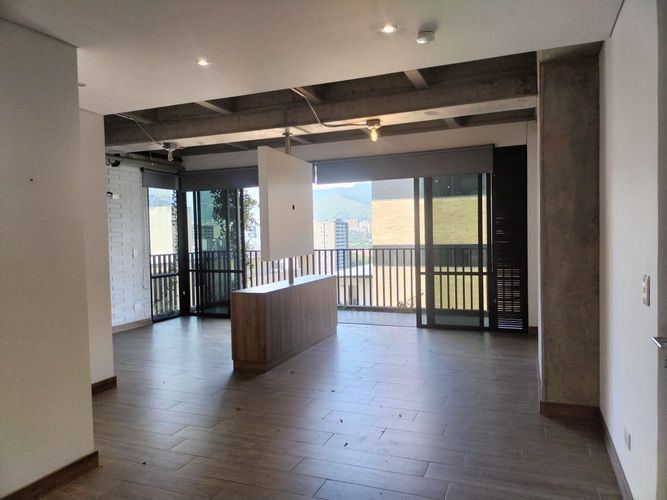 Apartamento de 3 alcobas en venta en Entreamigos, Sabaneta, 74 m² · foto 7 de 14