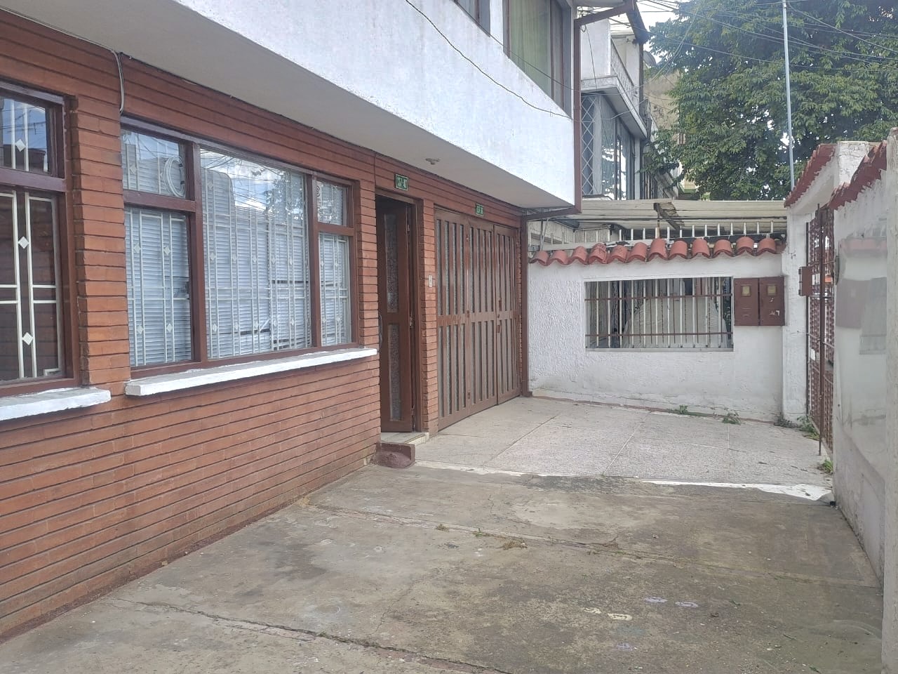Casa en venta en Spring, Bogotá · foto 2 de 24