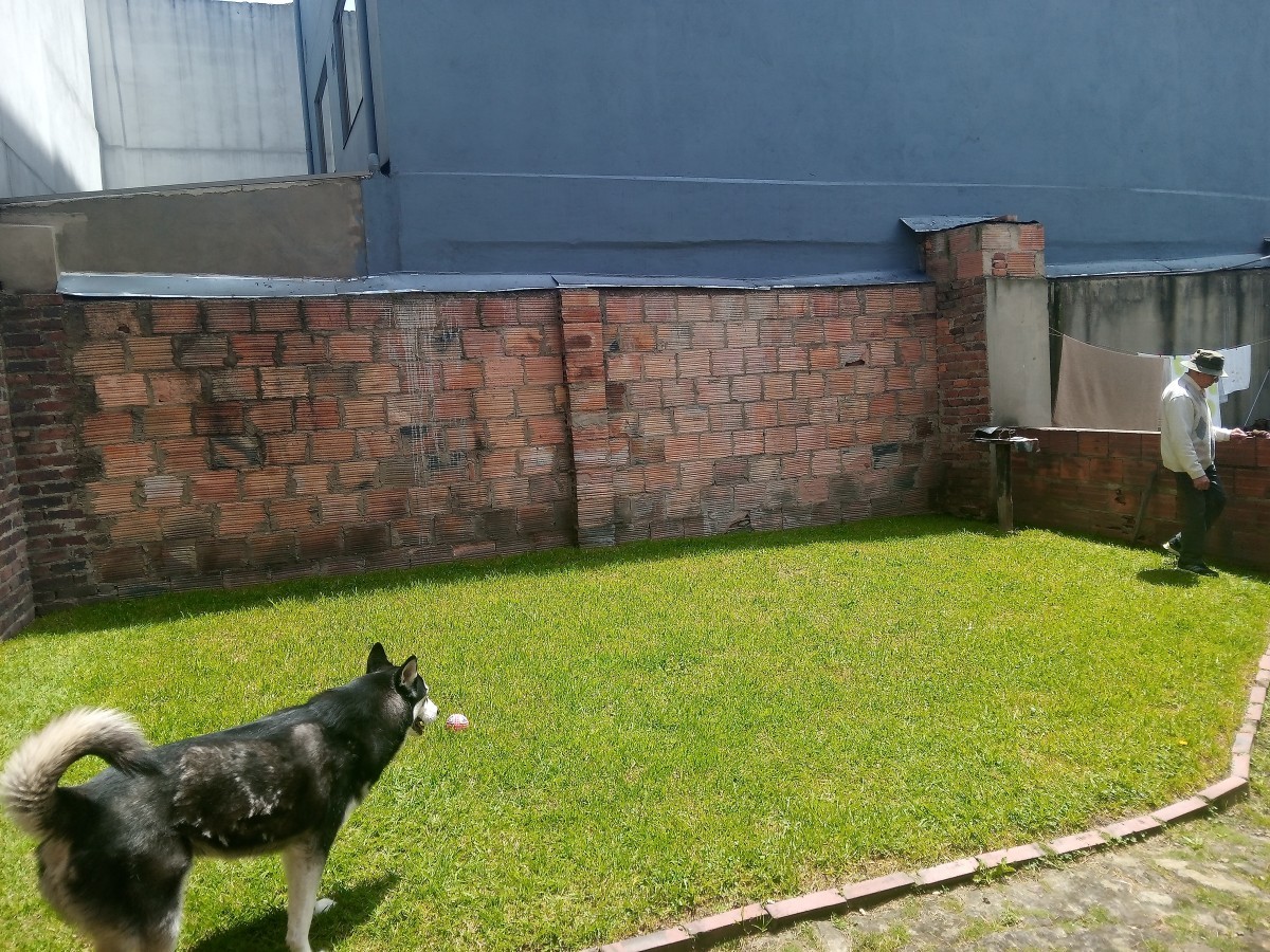 Casa en venta en Bellavista Occidental, Bogotá · foto 8 de 24