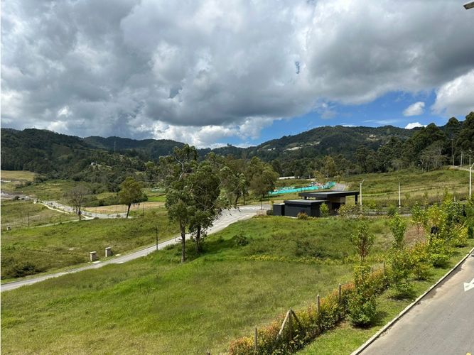 Lote en venta en El Tambo, La Ceja, 1573 m² · foto 5 de 8