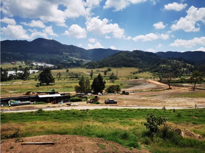 Lote en venta en El Tambo, La Ceja, 1573 m² · foto 6 de 8
