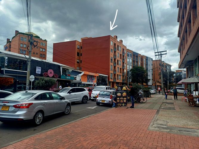 Apartaestudio en venta en Santa Barbara, Bogotá, 54 m² · foto 2 de 20