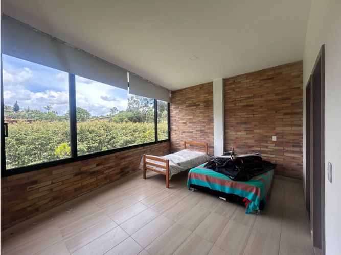 Casa de 6 alcobas en venta en El Carmen De Viboral, Rionegro, 450 m² · foto 6 de 24